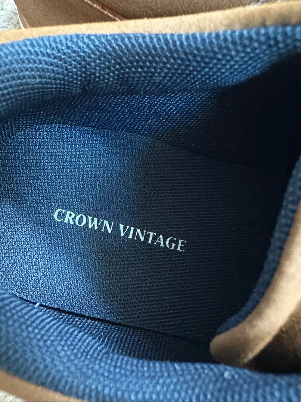 Crown Vintage Flynn Boys’ Cognac Slip-On Sneakers Size 3 NIB